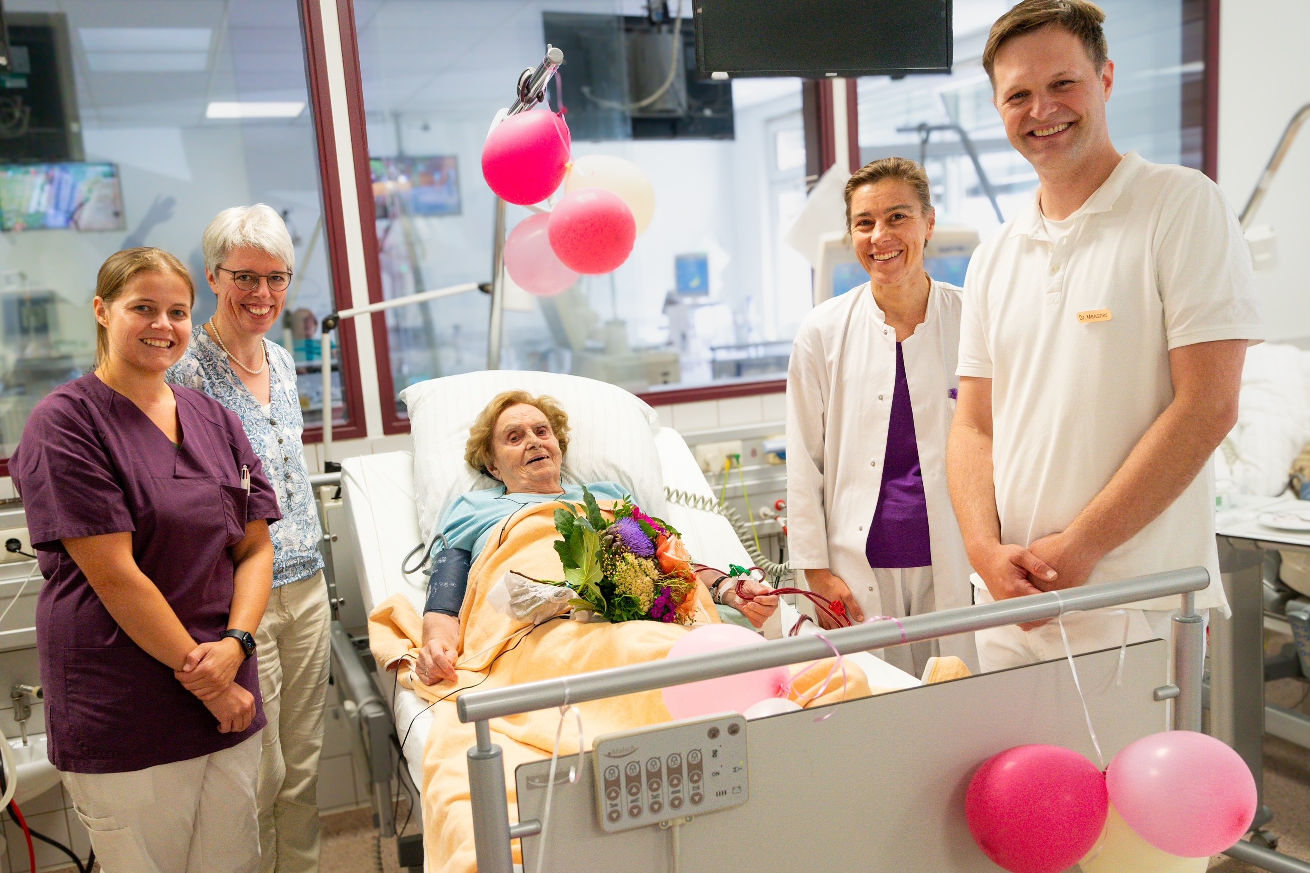 Fotolink 100. Geburtstag KfH Würselen